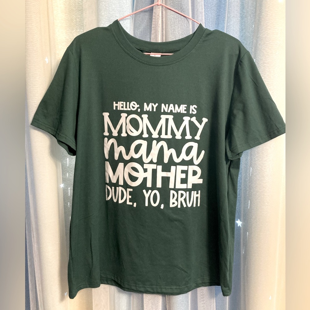 Mommy Tee Size L